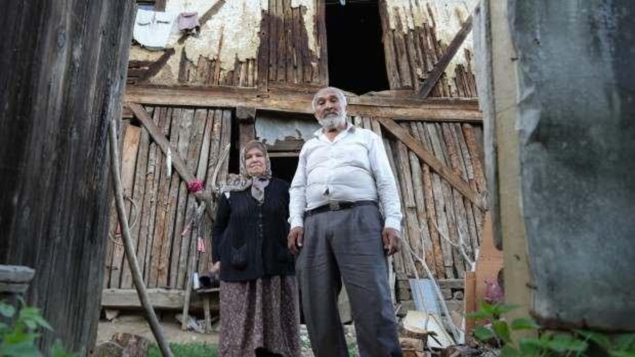 Hik&acirc;yesiyle y&uuml;rek dağlayan &ccedil;iftin 200 bin liralık borcunu &ouml;dedi!