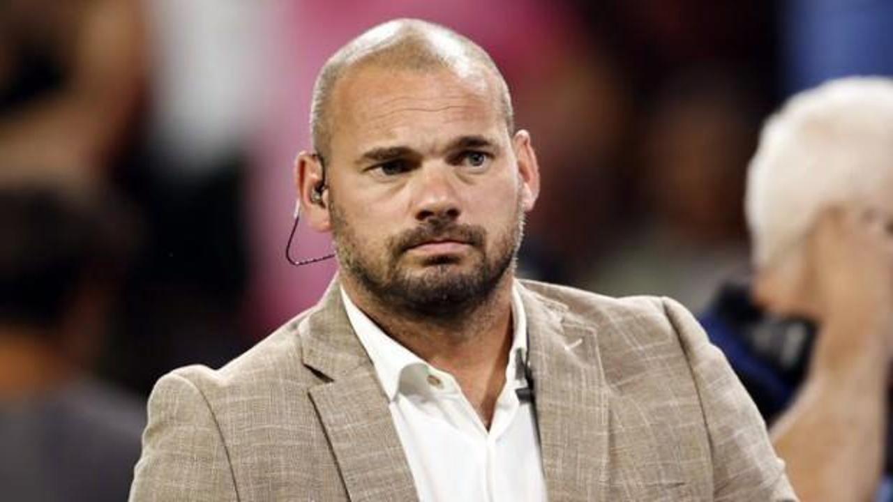 Wesley Sneijder'den Beşiktaşlı isme olay s&ouml;zler: Kendinden utanmalı