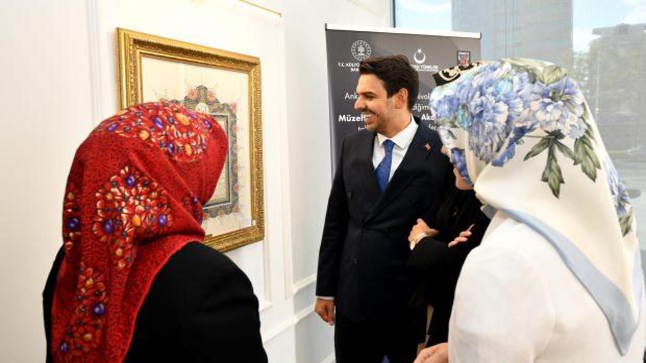 YTB, 'Fırçanın Bereketi Tezhip Sergisi'ne ev sahipliği yapıyor
