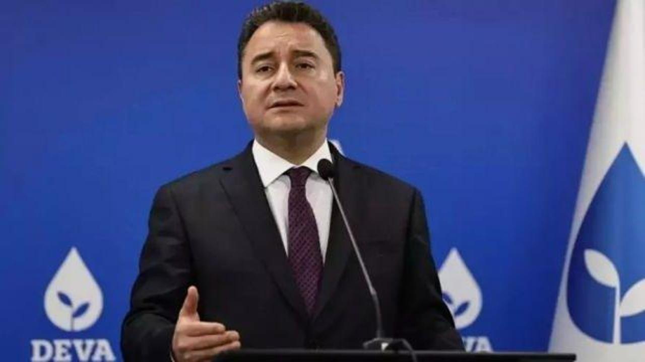 Babacan'ın koltuğu sallanıyor! 'Oyumuz yüzde 0,35'e düştü' diyerek adaylığını ilan etti