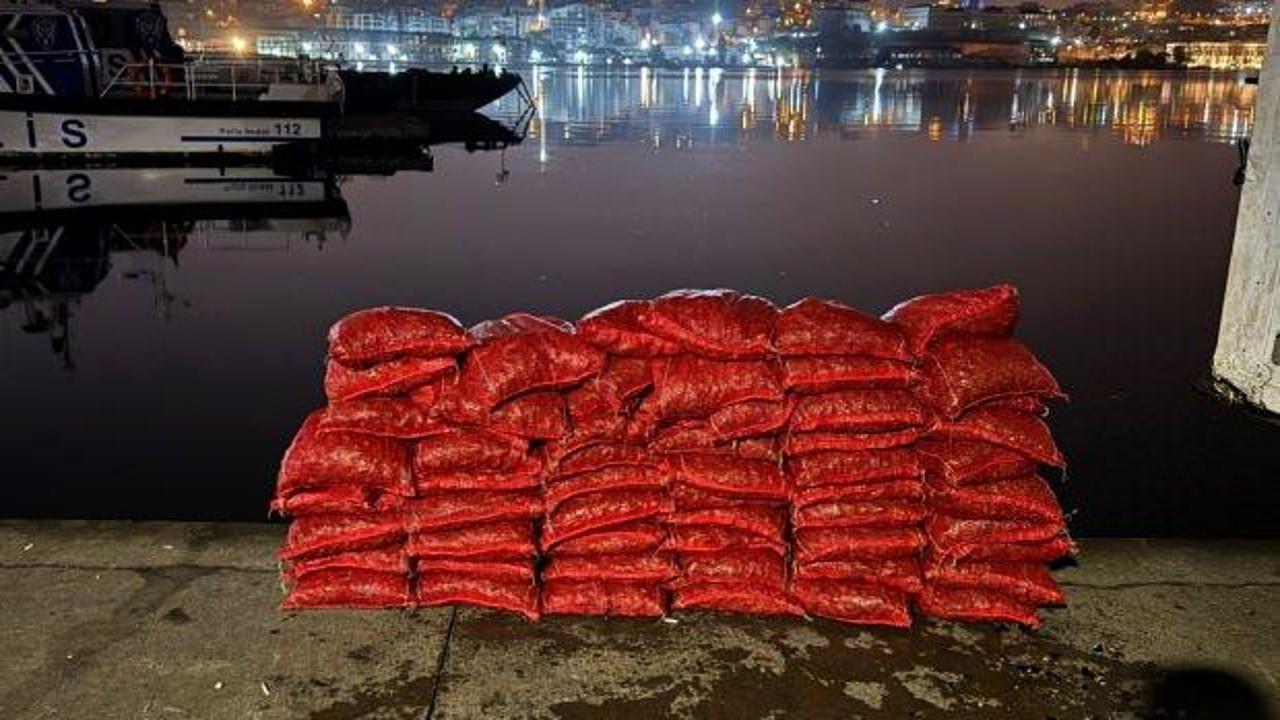 Beyoğlu'nda insan sağlığı hi&ccedil;e sayıldı! Tam 75 &ccedil;uval...