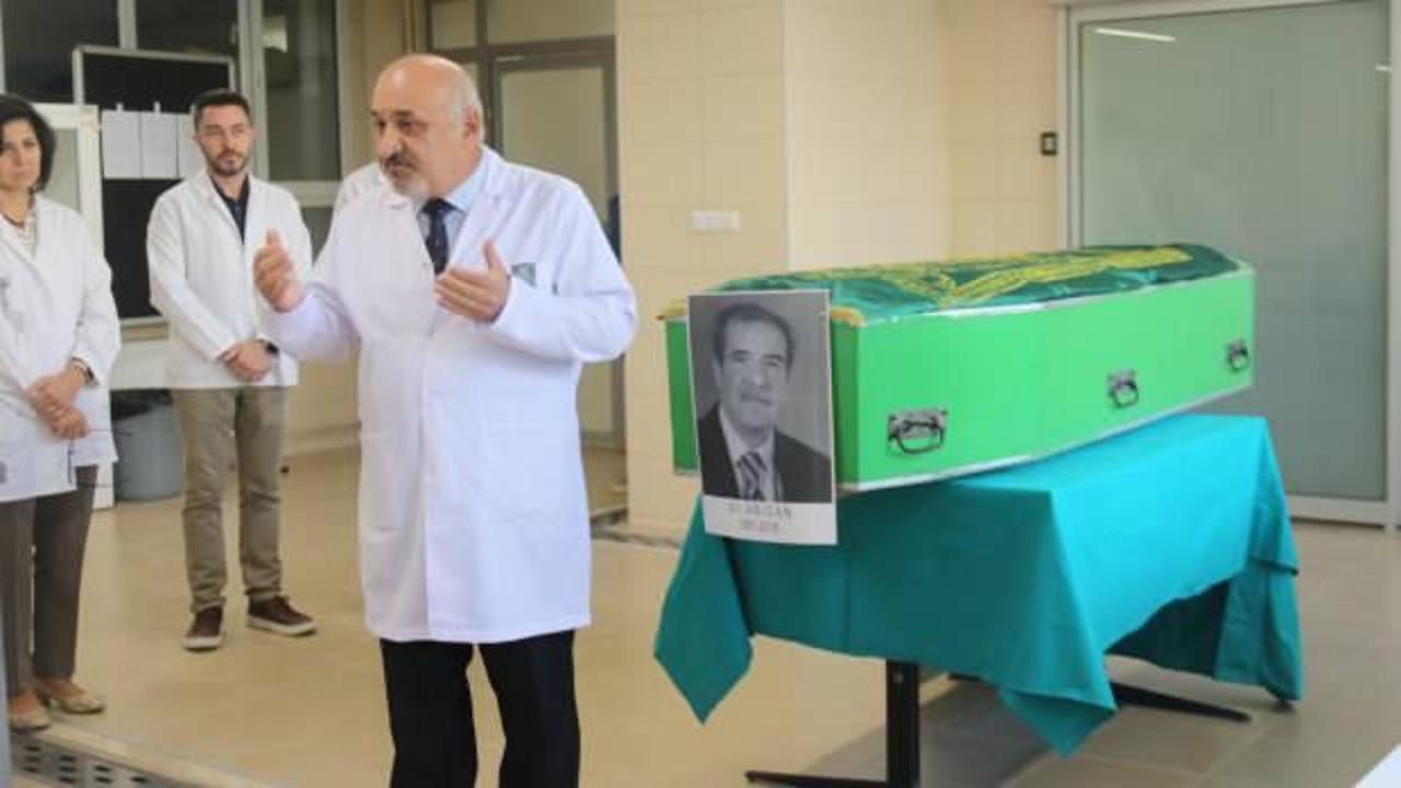 &Ccedil;ağın ilerisindeki vasiyet 10 bin tıp &ouml;ğrencisinin yetişmesini sağladı