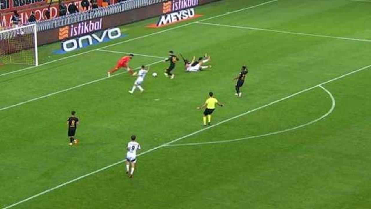 Flaş s&ouml;zler! 'Beşiktaş'ı devre dışı mı bırakmak istiyorlar?' 