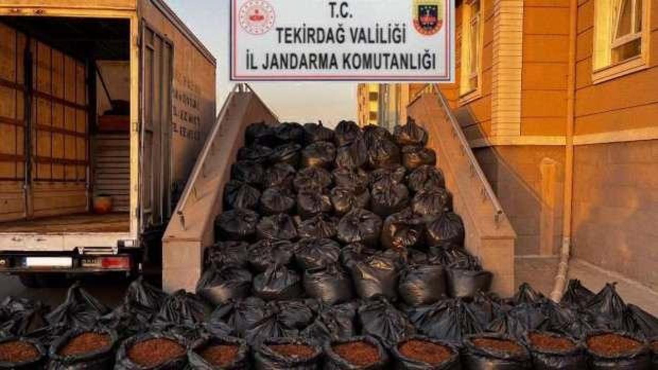 Tekirdağ'da 7,5 ton ka&ccedil;ak t&uuml;t&uuml;n ele ge&ccedil;irildi