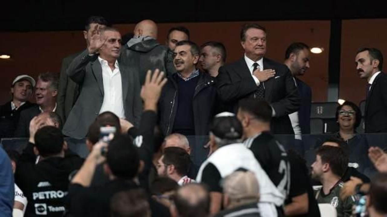 TFF Başkanı Hacıosmanoğlu, Tüpraş Stadyumu'nda