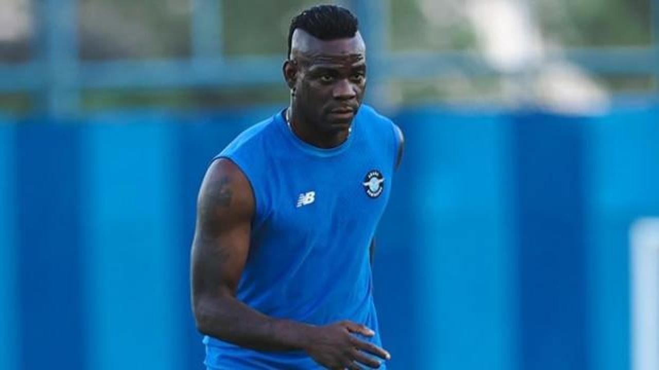 Mario Balotelli İtalya'ya geri dönüyor