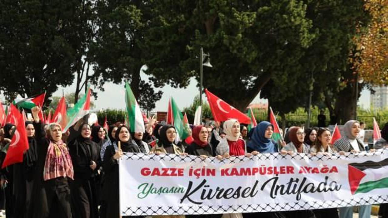 İZÜ öğrencileri terör devletine karşı yürüdü, işgali kınadı