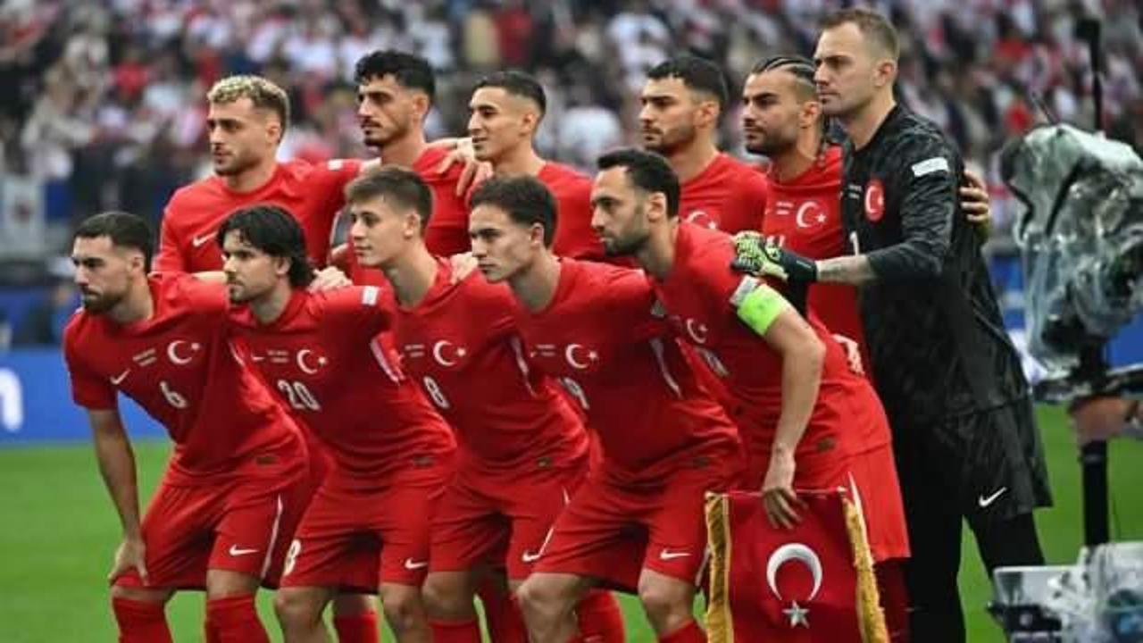 Milli Takım'da 2 isim kadrodan &ccedil;ıkarıldı