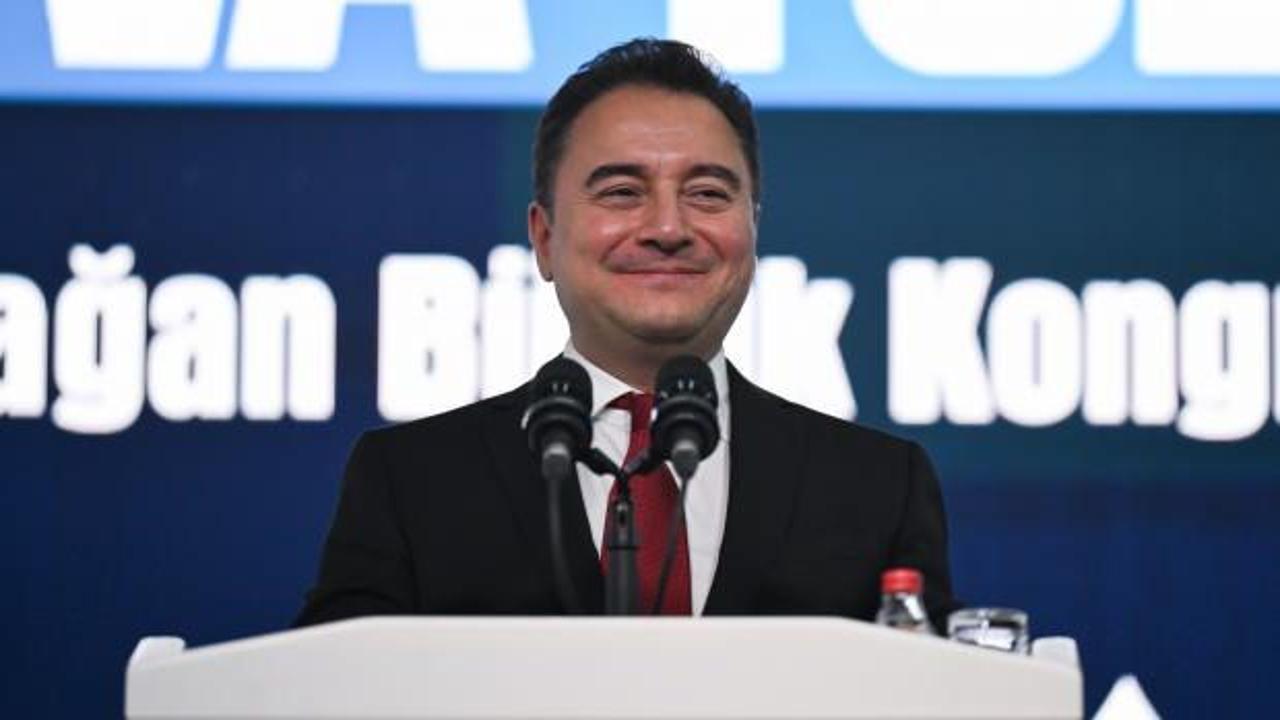 Ali Babacan yeniden se&ccedil;ildi! Muhalefete y&uuml;klendi! iş birliği mesajı verdi