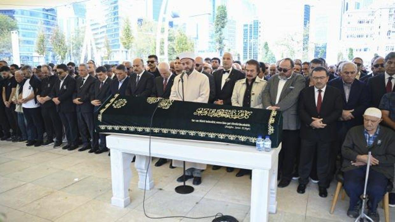 İş insanı Arif Develi son yolculuğuna uğurlandı