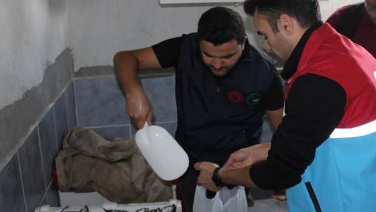 Ka&ccedil;ak avcılar yakaladı, ihtiya&ccedil; sahipleri afiyetle yedi