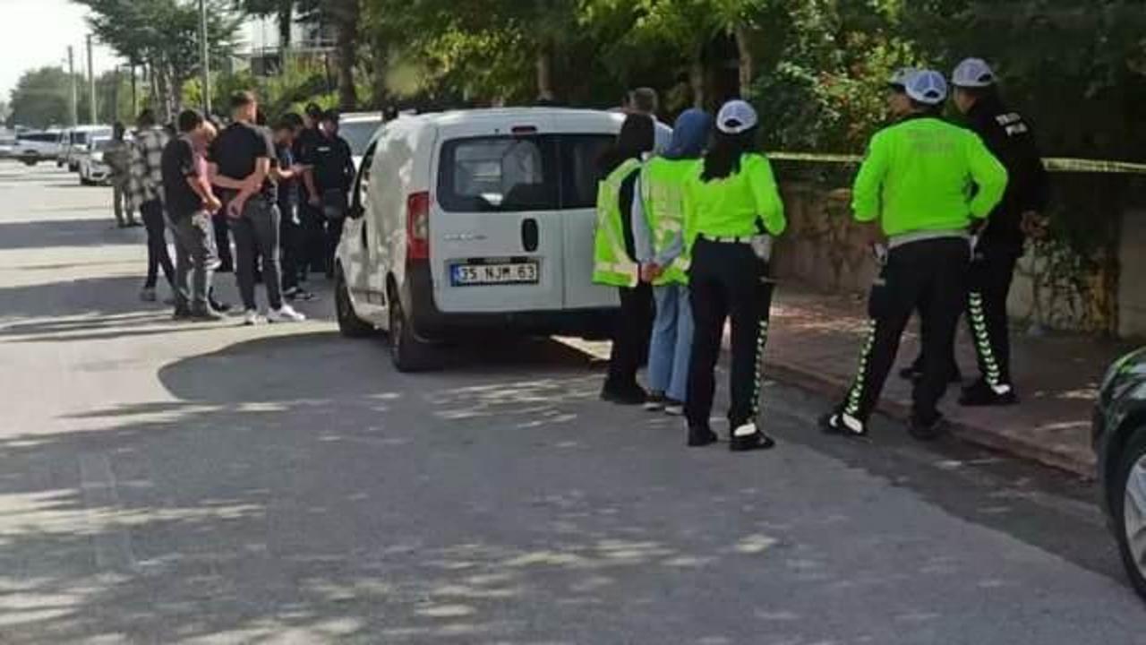 Konya'da polise bıçaklı saldırı! Saldırgan vuruldu