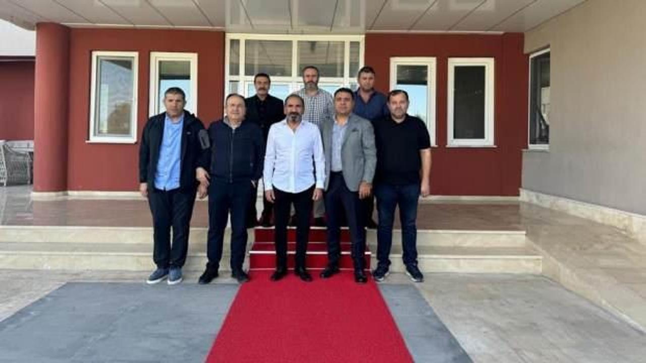 Mecnun Otyakmaz’dan Sivasspor’a ziyaret