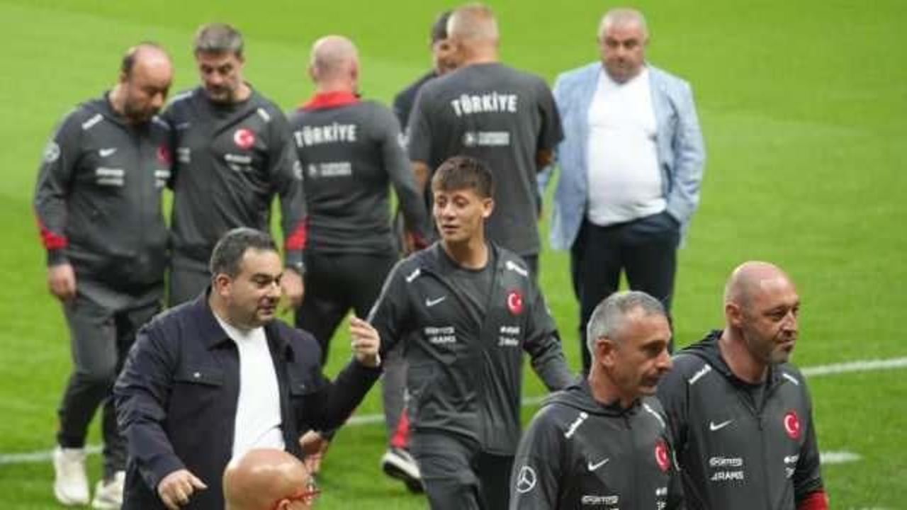 Türkiye ve Karadağ, 19 Mayıs Stadyumu'nda maça hazırlandı