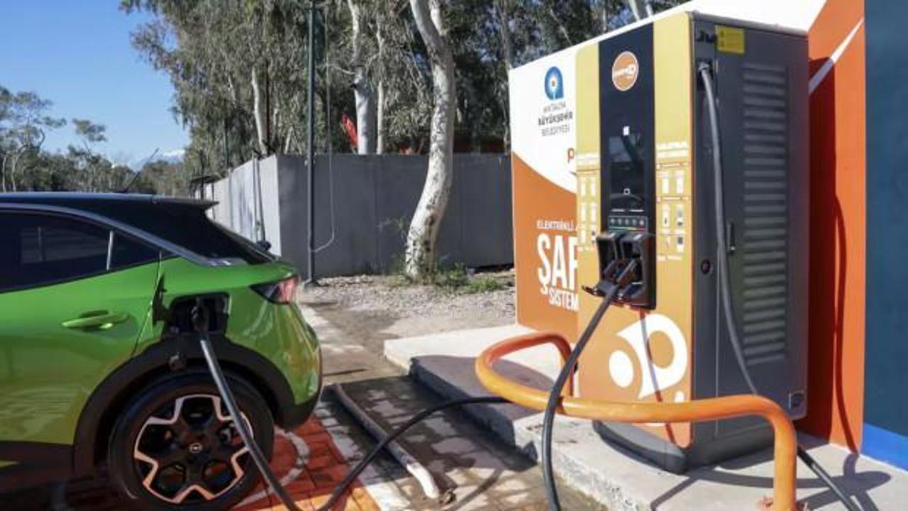 T&uuml;rkiye'de elektrikli otomobil sayısında rekor artış