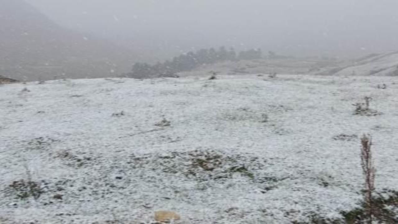 Artvin&rsquo;e mevsimin ilk karı d&uuml;şt&uuml;