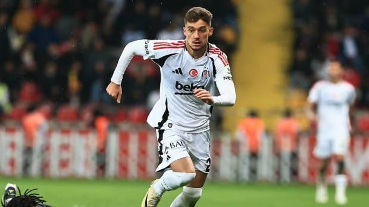 Beşiktaş'ta iki futbolcu ayrılmak istiyor!