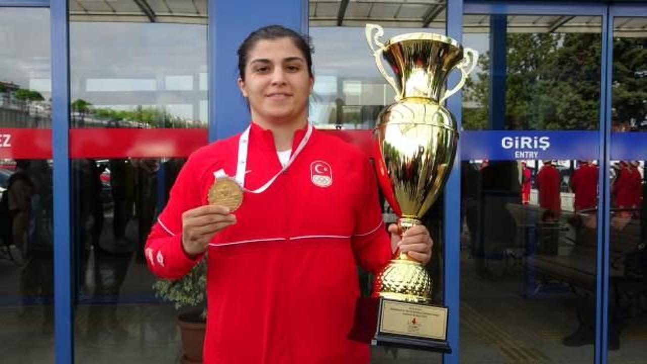 Busenaz Sürmeneli: Olimpiyatlarla hesaplaşmamız gerekiyor