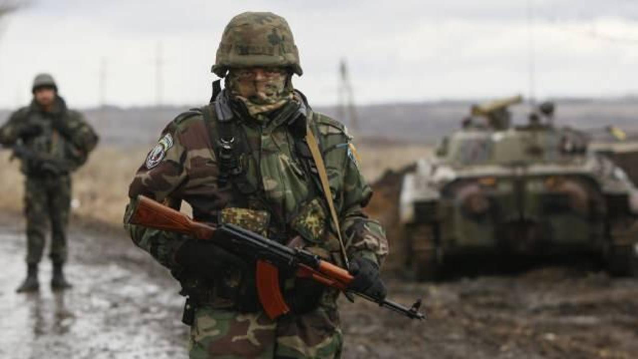 Eğlence mekanlarına baskın: Askerlik &ccedil;ağındaki erkekler g&ouml;zaltına alındı