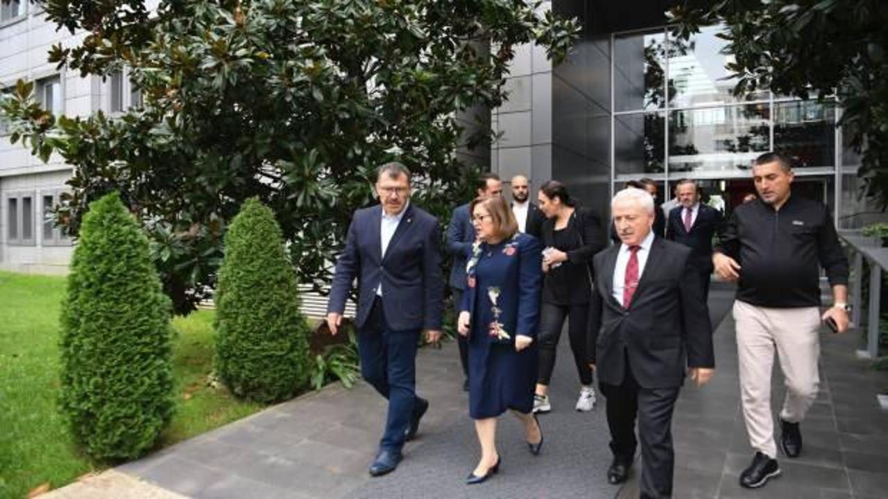 Gaziantep'in yeşil hidrojenli otobüs dönüşümü için imzalar atıldı