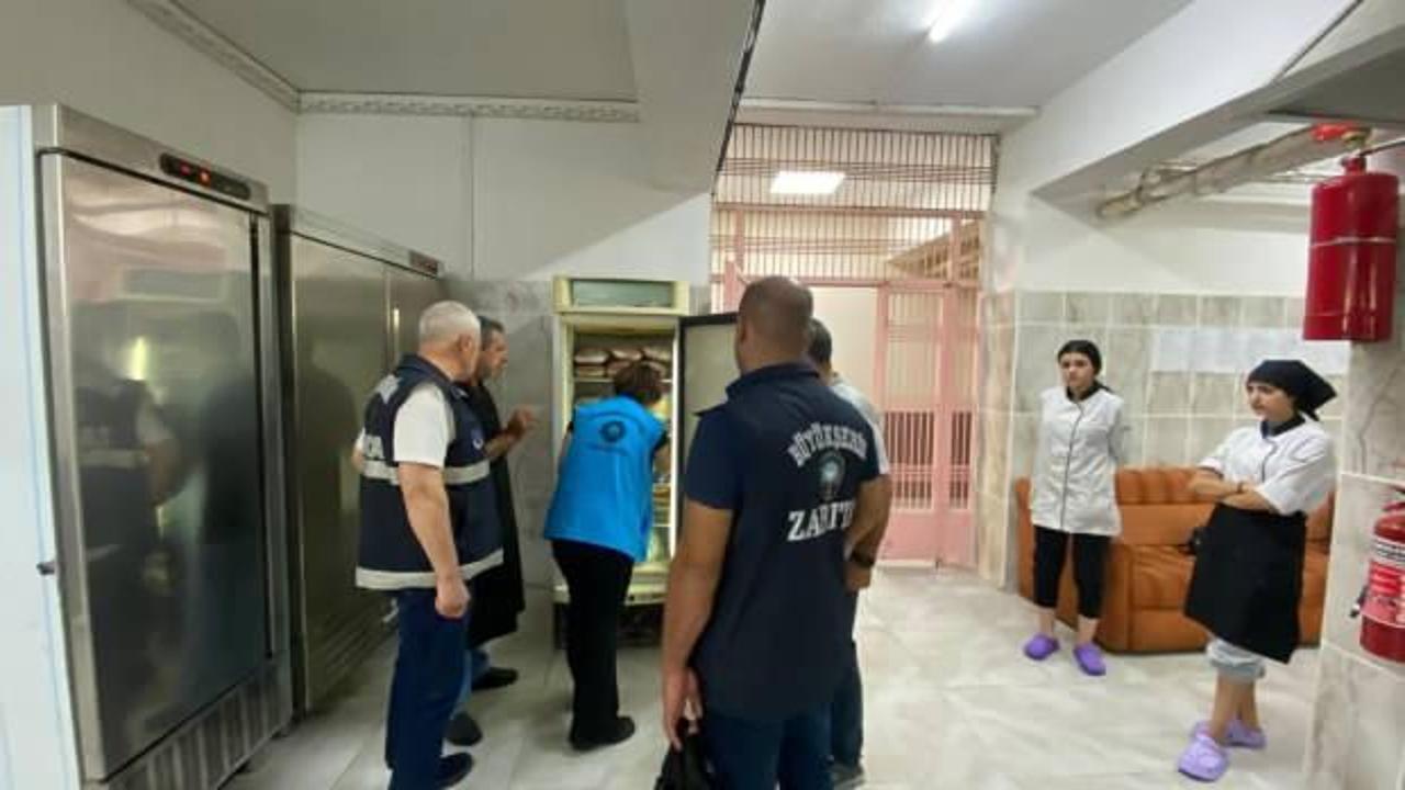 Yer: Diyarbakır! Okulda tarihi ge&ccedil;miş 80 kilo et bulundu