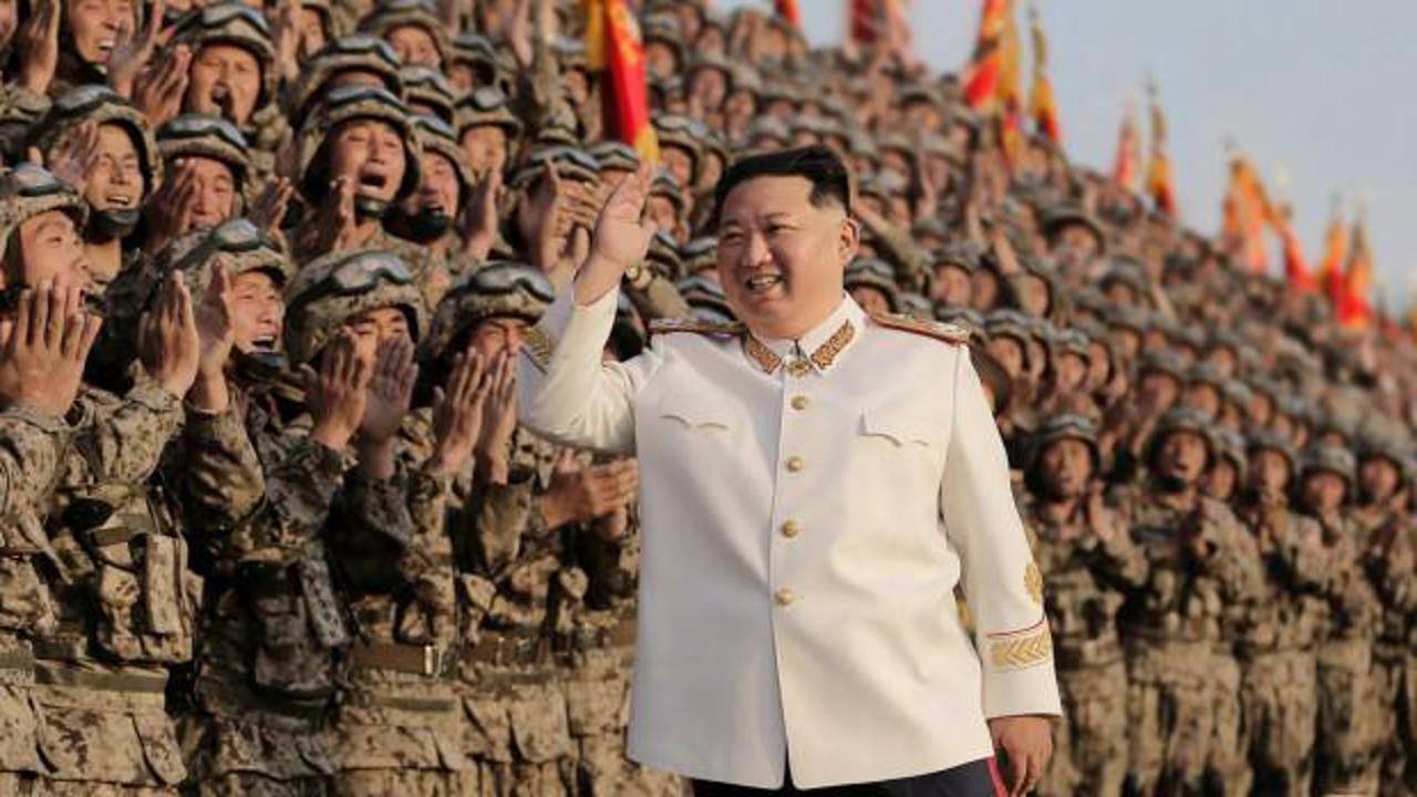 Kuzey Kore'de 1,4 milyon kişi gönüllü askerlik için başvurdu