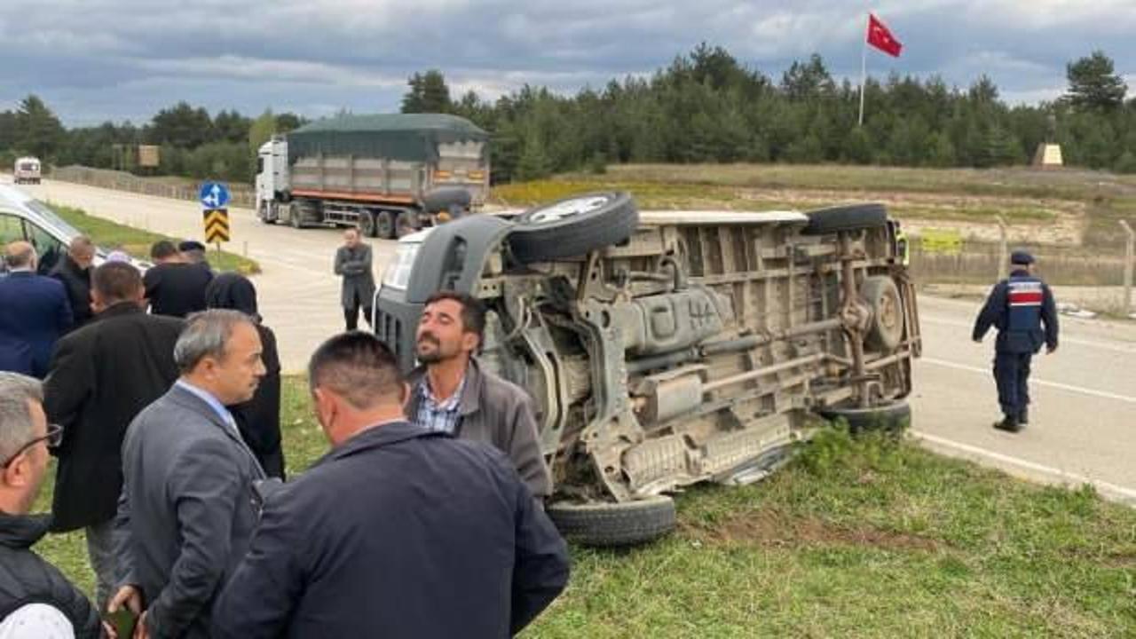 Öğrenci servisi tırla çarpıştı: Çok sayıda yaralı var!