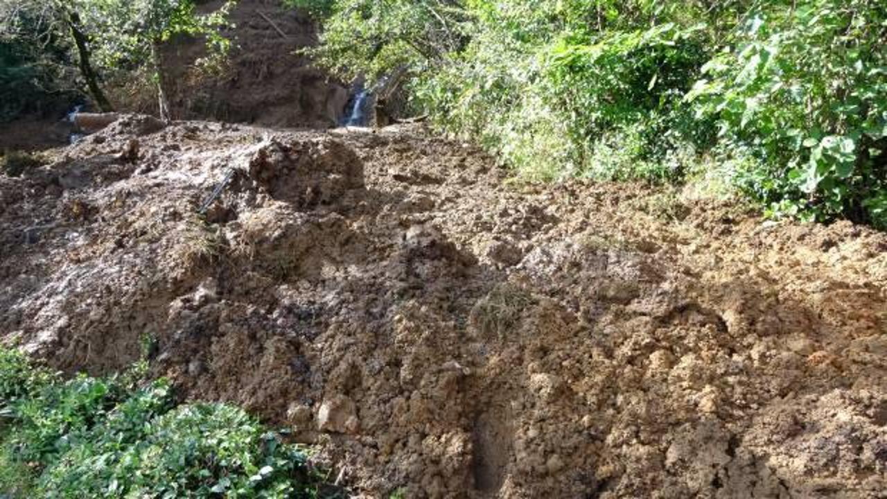 Rize'de sel ve heyelan! 'Sanki kıyamet kopuyordu'