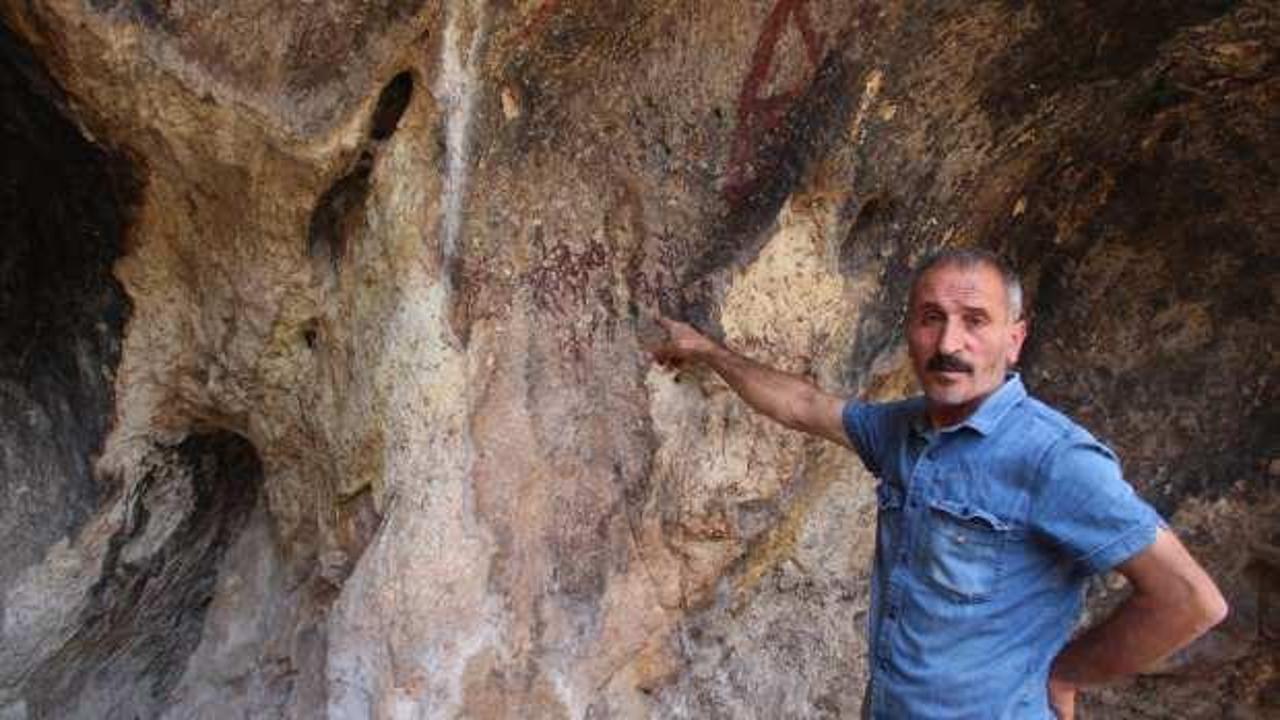 Sivas'ta bir mağarada g&ouml;r&uuml;ld&uuml;! Gizemi h&acirc;l&acirc; &ccedil;&ouml;z&uuml;lemedi 