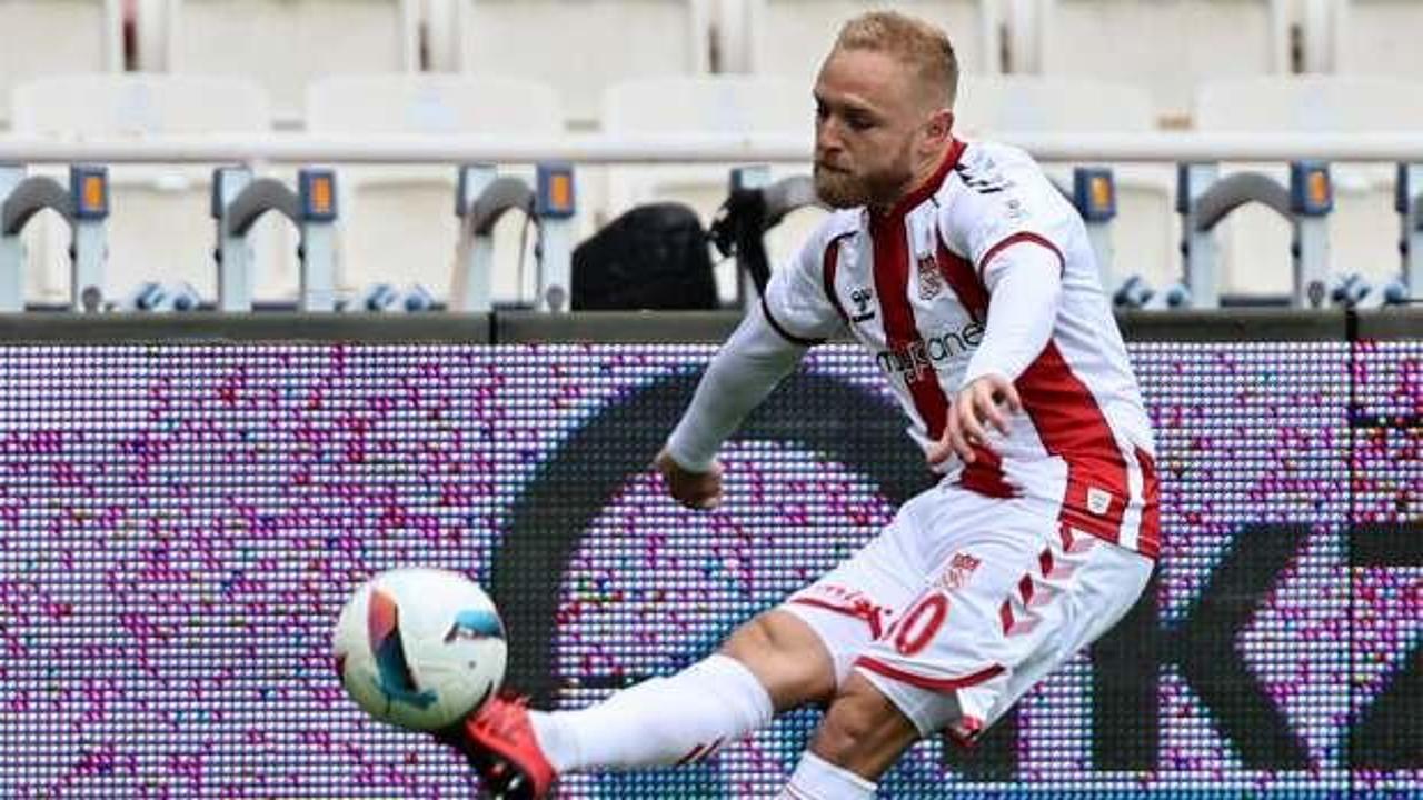 Sivasspor'da Alex Pritchard şoku