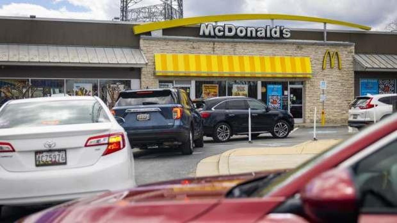 ABD'de McDonald's kabusu! Hasta sayısı 75'e y&uuml;kseldi