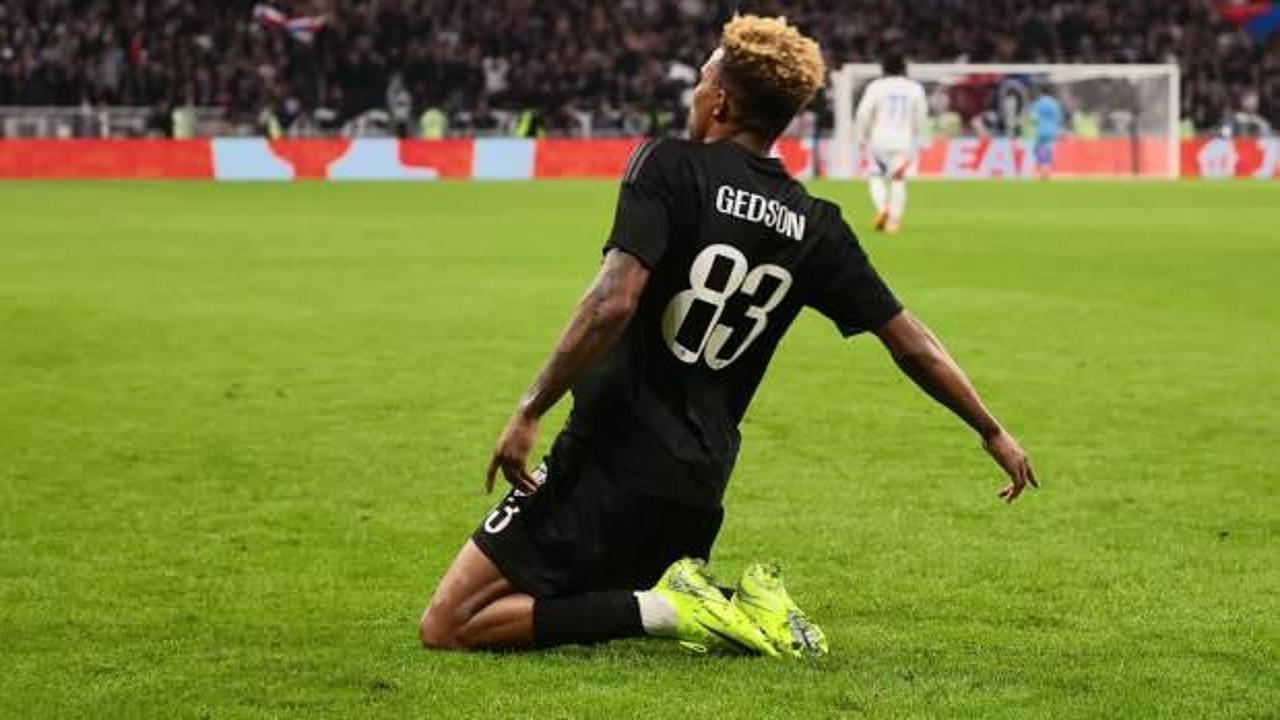 Beşiktaş'tan Lyon'a peş peşe gönderme! 2017'deki paylaşıma cevap