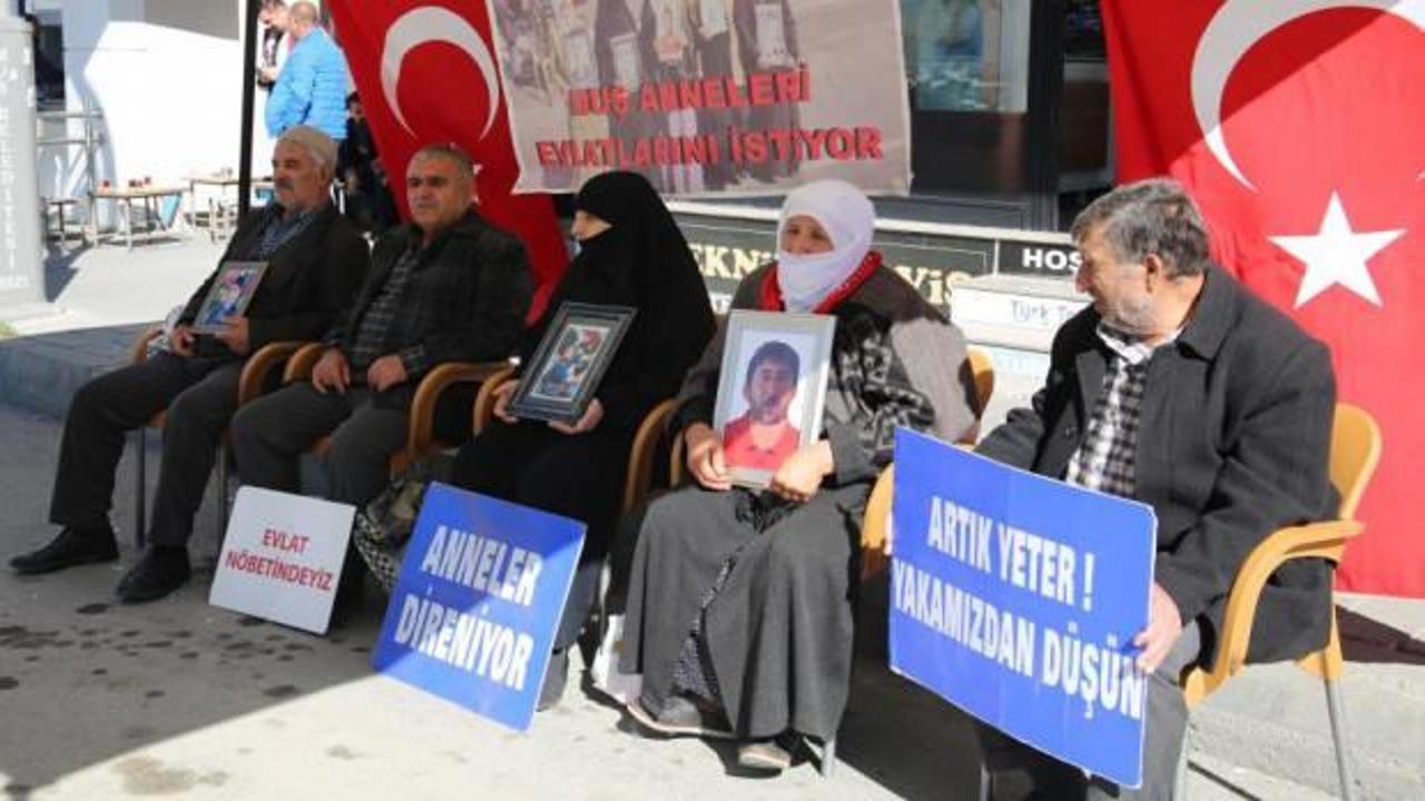 Evlat n&ouml;betindeki annelerden Bah&ccedil;eli'ye destek