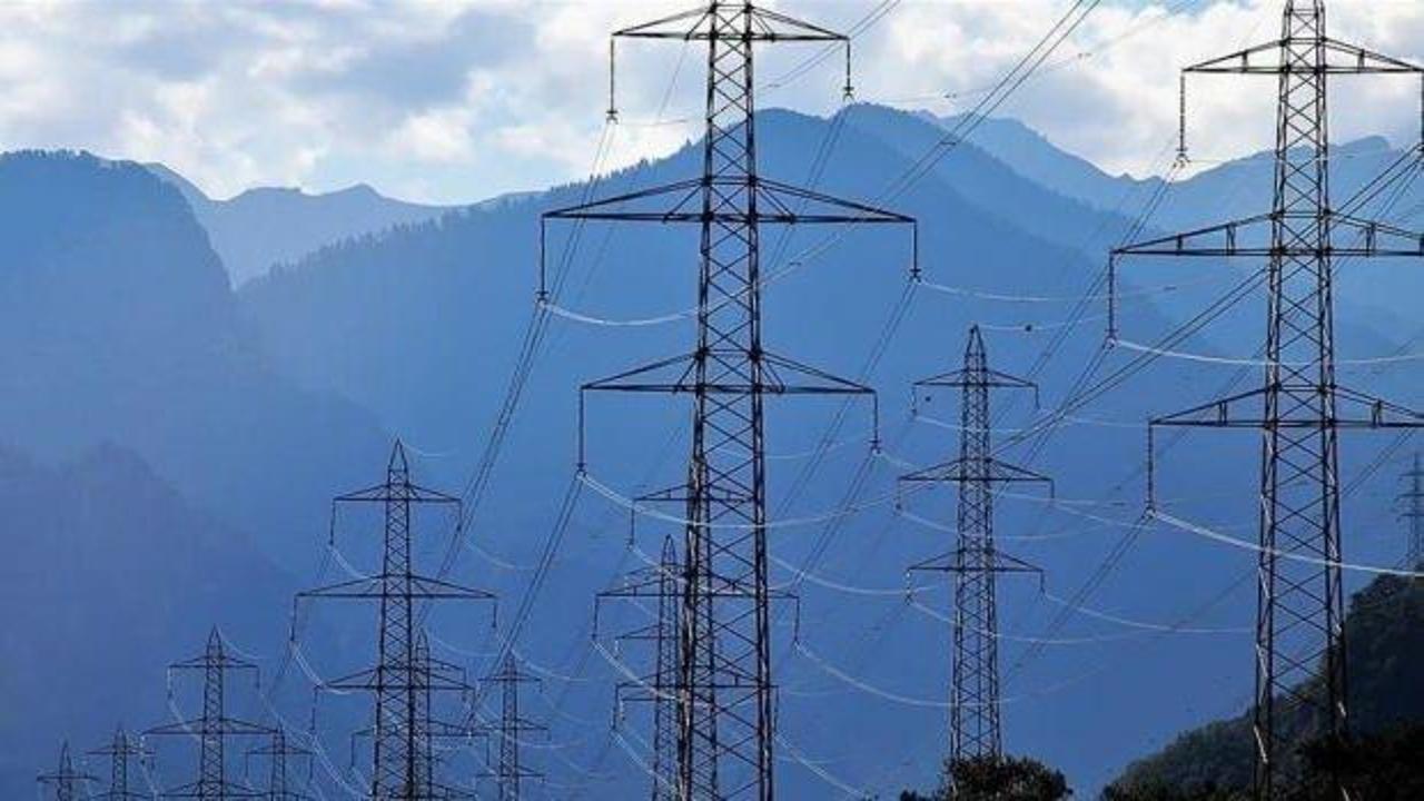 Günlük elektrik üretim ve tüketim verileri...