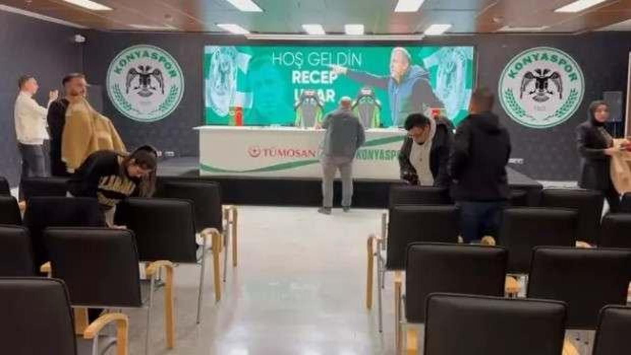 Basın mensuplarından Konyaspor'un yeni hocasına protesto