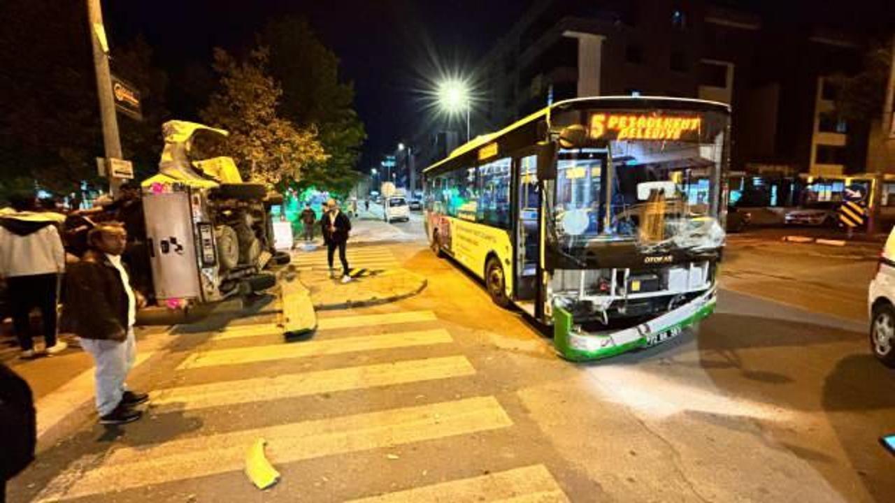 Batman'da yolcu otob&uuml;s&uuml; ile pikap &ccedil;arpıştı: 6 yaralı