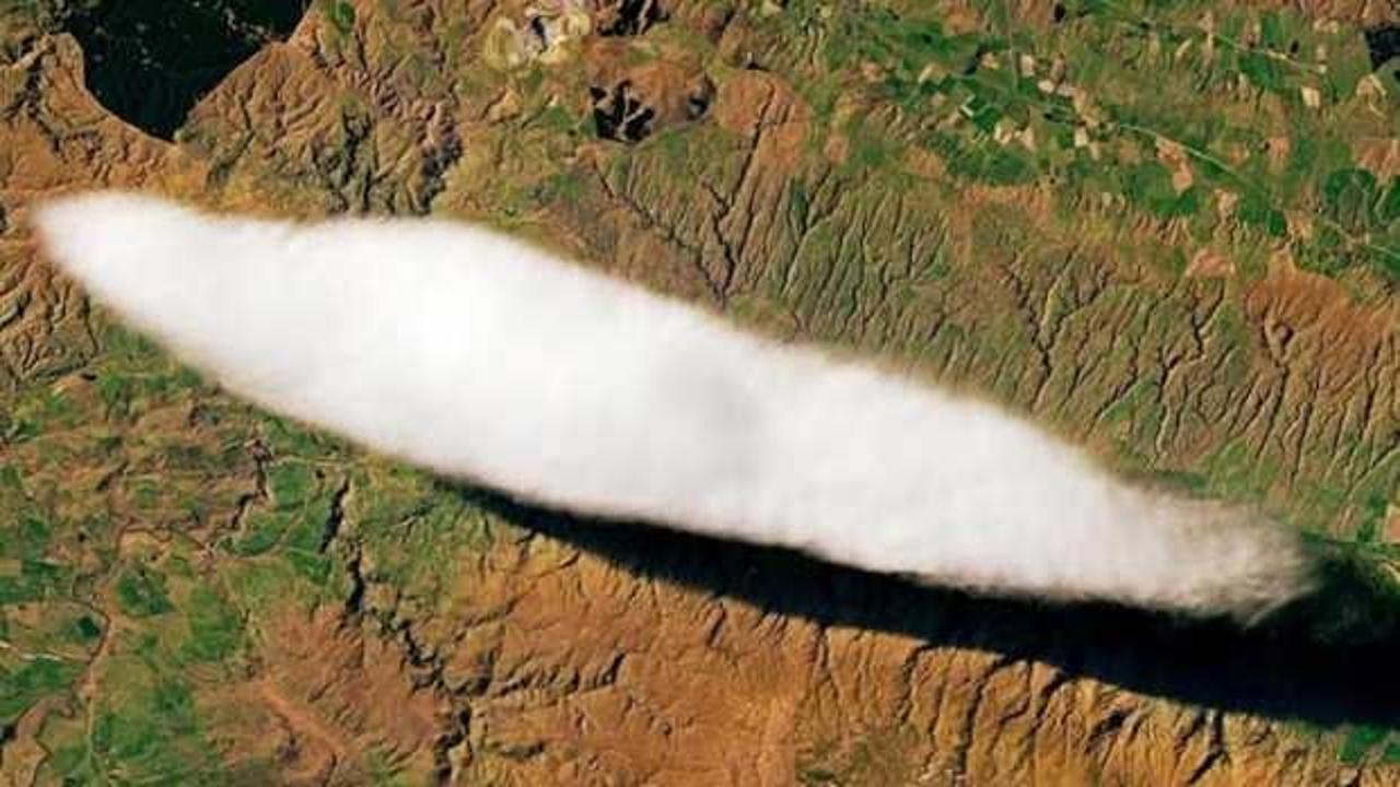 Daire' sanılabilecek tuhaf bulut, Yeni Zelanda'nın aynı yerinde yeniden ortaya çıktı!