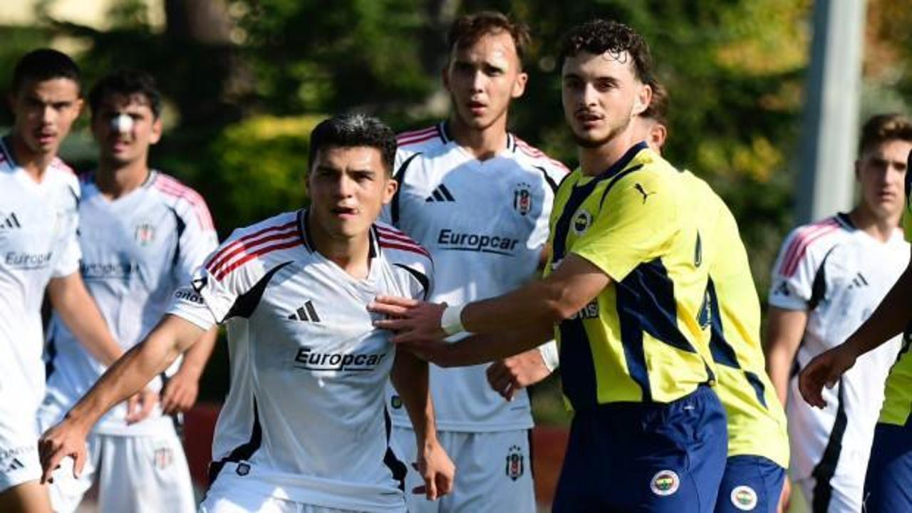 Fenerbah&ccedil;e ve Beşiktaş'tan gol d&uuml;ellosu! 7 goll&uuml; ma&ccedil;ta zafer son dakikada geldi