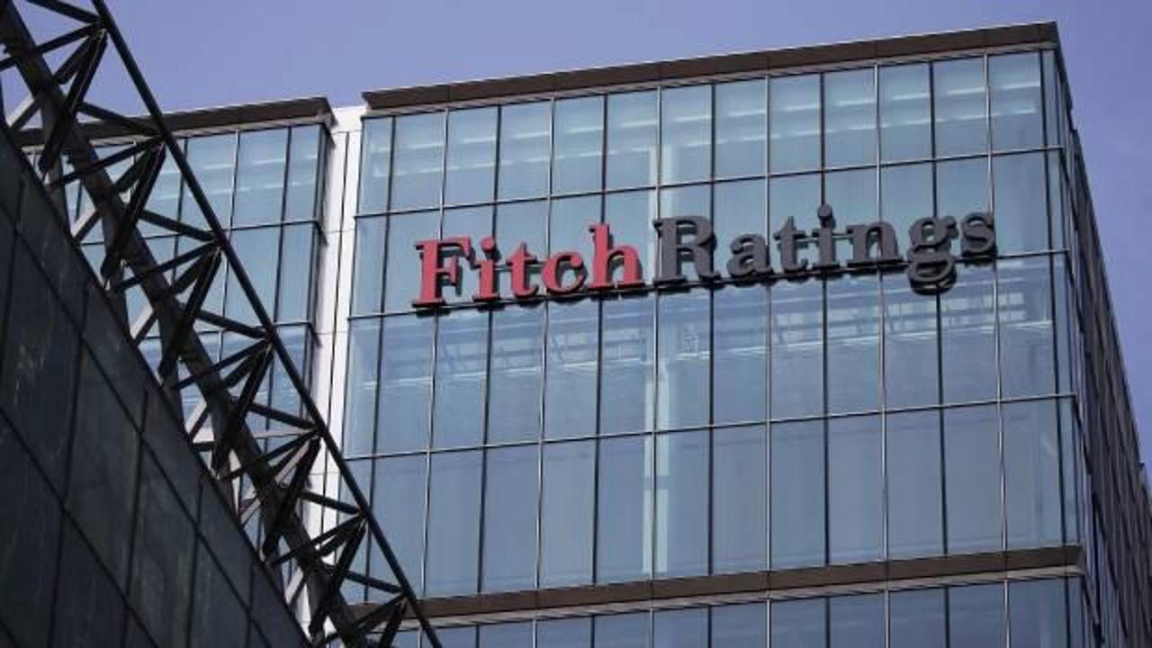 Fitch, Mısır'ın kredi notunu yükseltti