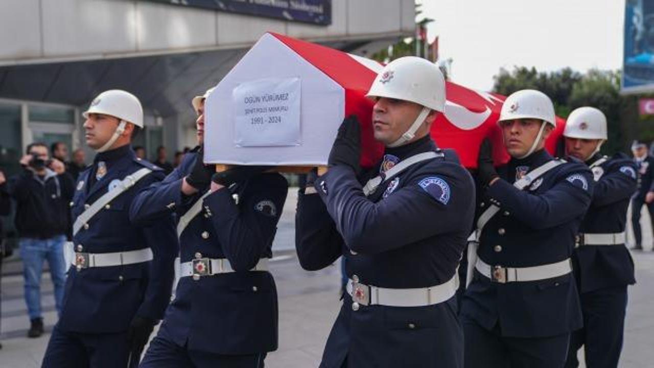 İETT otobüsünün çarpması sonucu şehit olan polis memuru için tören düzenlendi