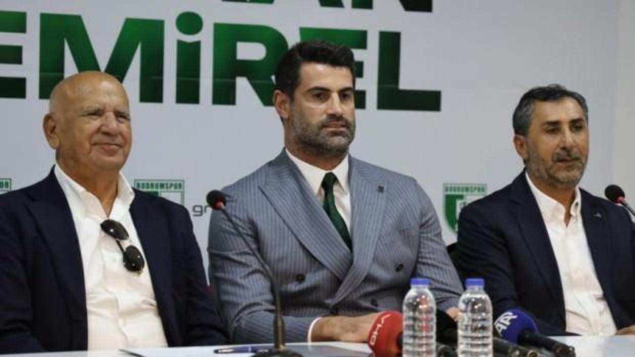 Volkan Demirel 3 yıllık s&ouml;zleşmeye imza attı!