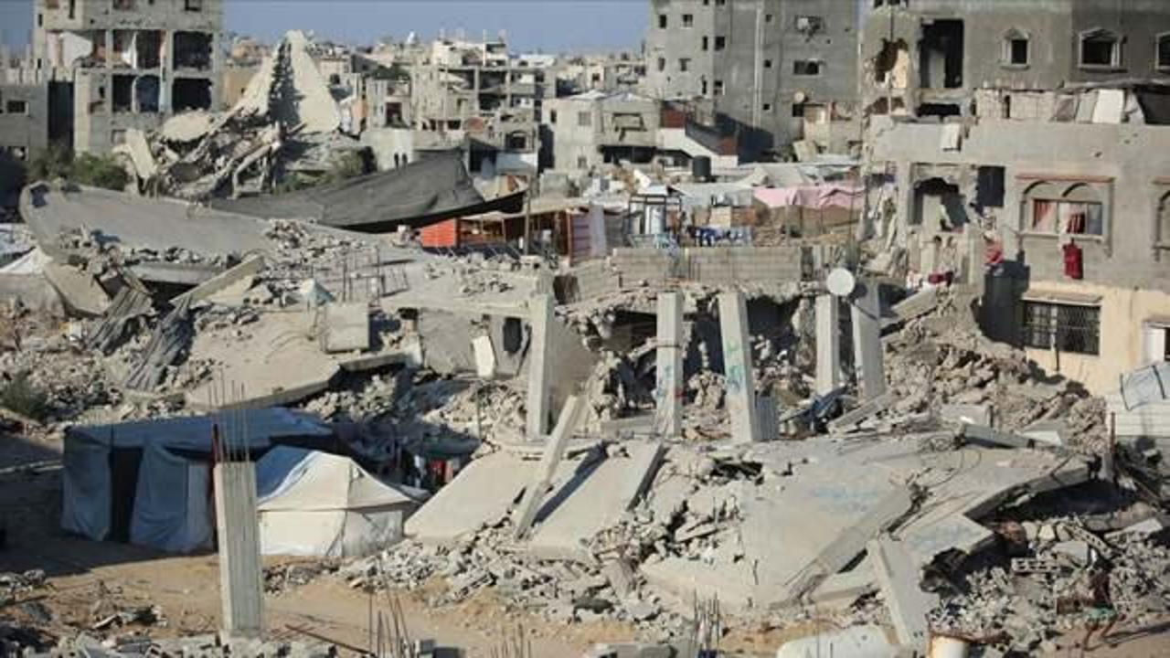 İsrail Gazze’de ev bombaladı! 13'ü çocuk 32 şehit!