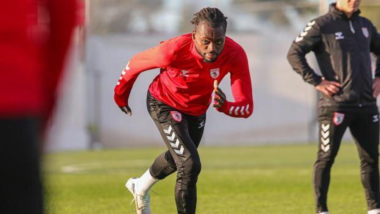 Nany Dimata: Transfer yasağı bize g&uuml;&ccedil; verdi