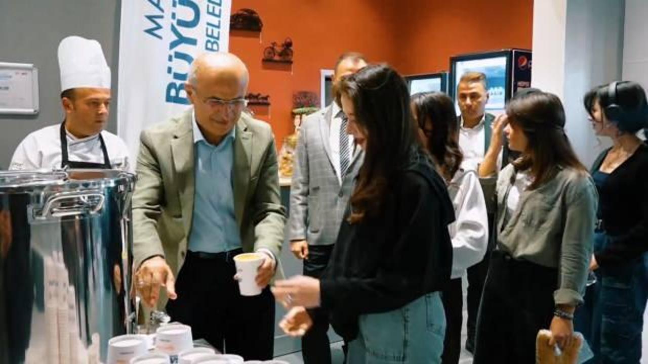 Öğrencilerden Başkan Sami Er ve Bakan Ersoy'a teşekkür