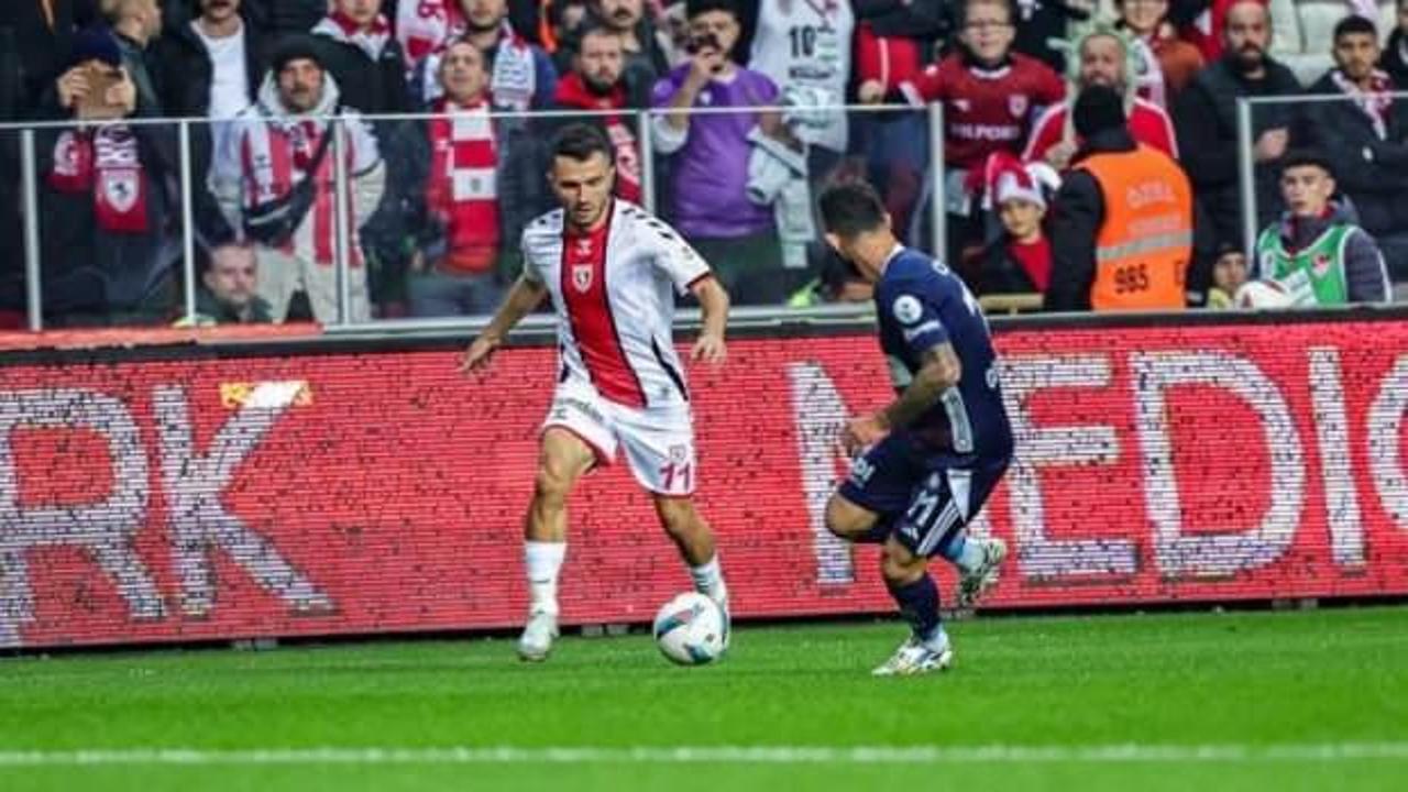 Samsunspor, Emre Kılınç'ın dizinin fotoğrafını paylaştı