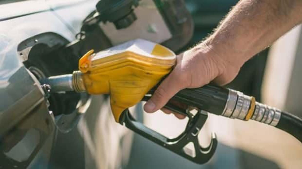 Tabela değişti: Yeni fiyatlar pompaya yansıdı! İşte g&uuml;ncel akaryakıt fiyatları
