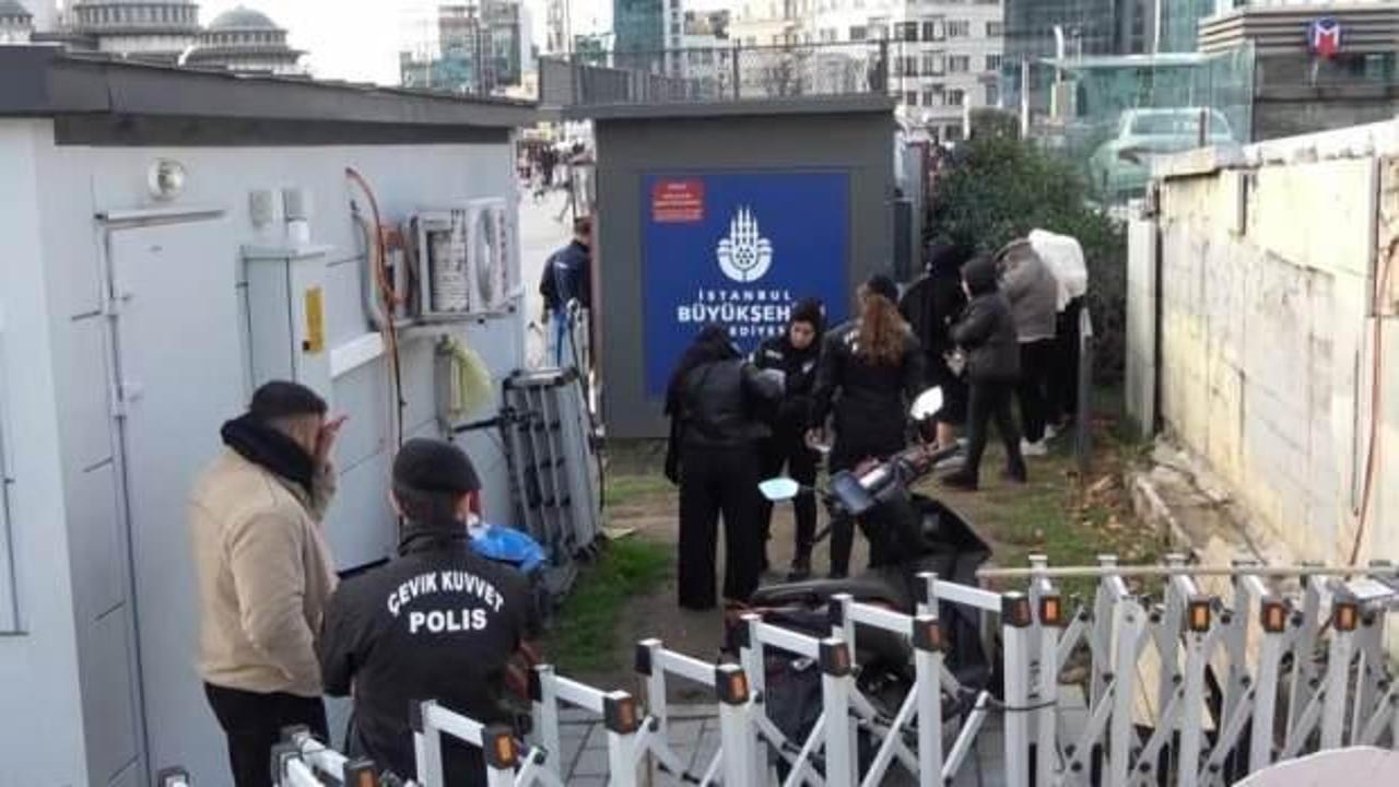 Taksim' de T&uuml;rk bayrağı dağıtıp, s&ouml;zde bağış toplayan 6 kadına para cezası