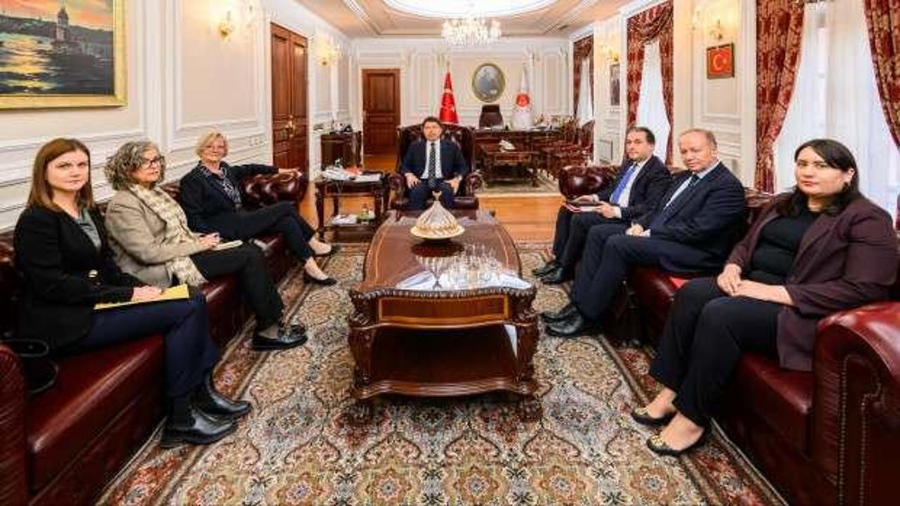  Bakan Tunç, Almanya'nın Ankara Büyükelçisi Sorg ile bir araya geldi
