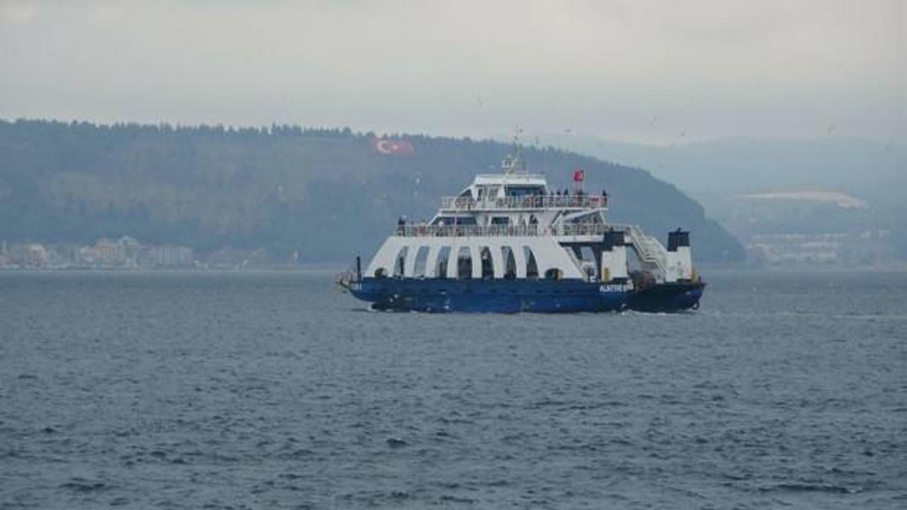 Bozcaada ve G&ouml;k&ccedil;eada'ya yarınki feribot seferleri iptal