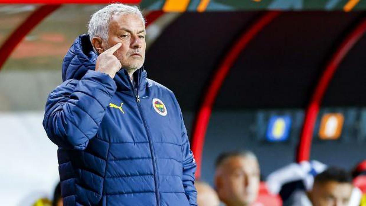 Mourinho neşteri vurdu! Fenerbahçe'de kadro değişiyor